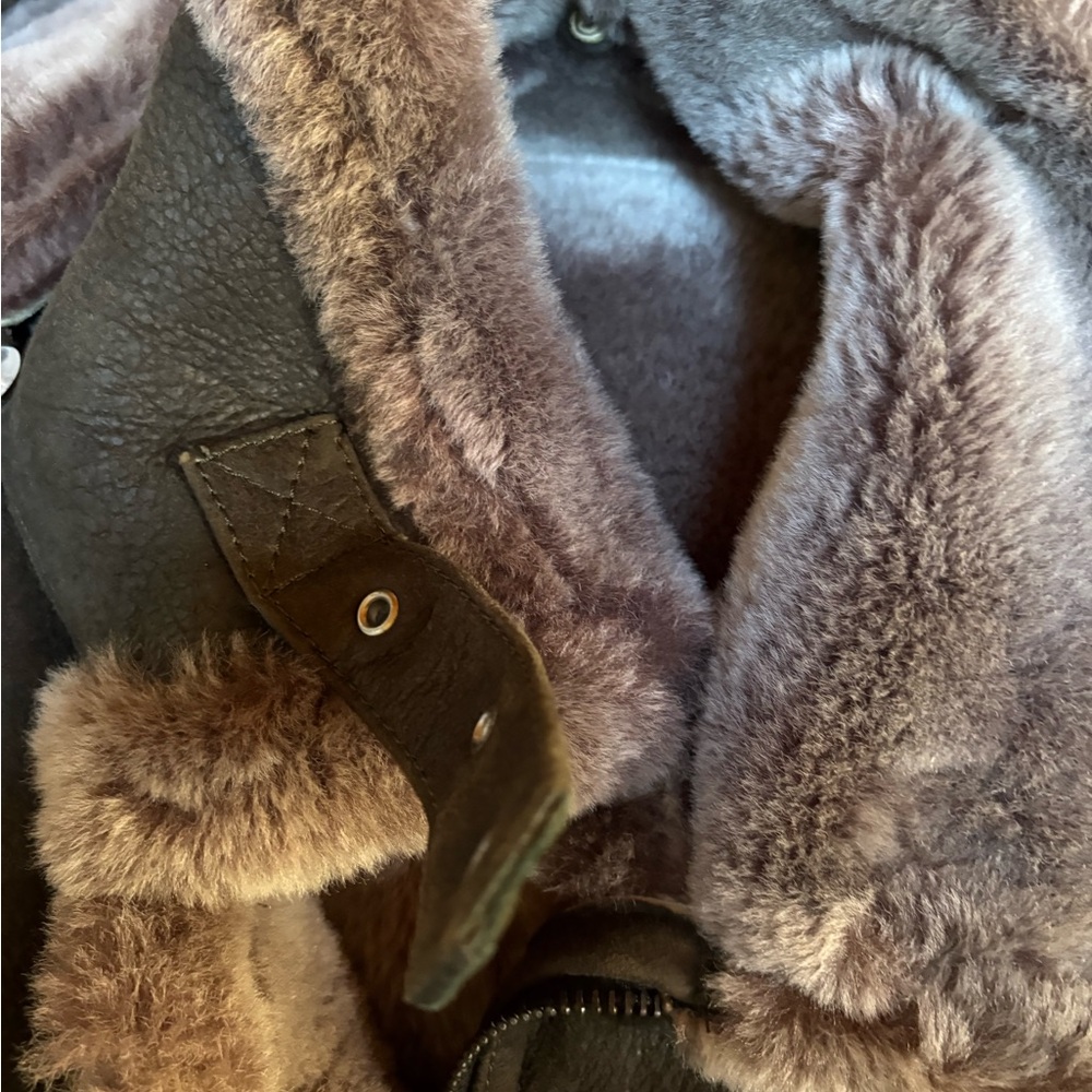 Men’s Faux Fur Lined Jacket - Picture 6 of 10